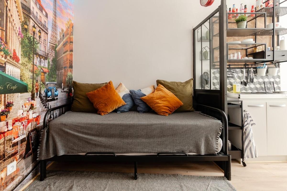 Studio Paris - Metro 7 Cadet - Quartier Faubourg-Montmartre Exterior photo